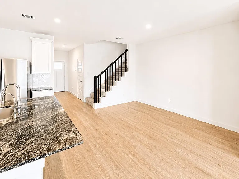 7807 Acqua Pulita Ln — Photo 10