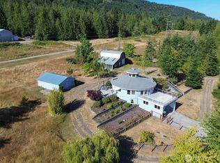 63 Hummingbird Ln, Sequim, WA 98382