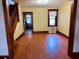 906 W 3rd St, Lansdale, PA 19446