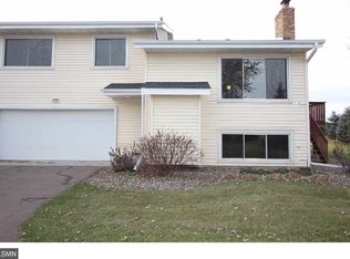 6747 Foliage Ct, Rosemount, MN 55068