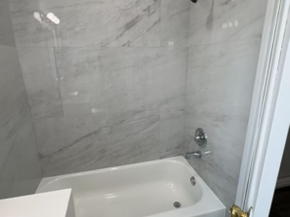 614 W Riggin St APT A