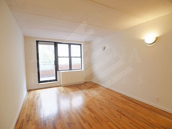 4th image of 94 E 4th St APT 205