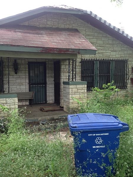 1st image of 1018 Essex St