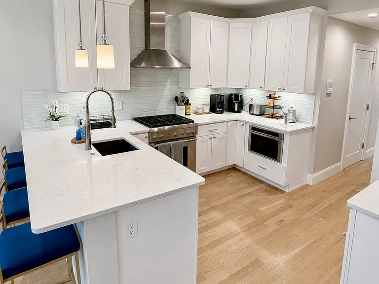 116 Marine Rd #2 — Photo 1