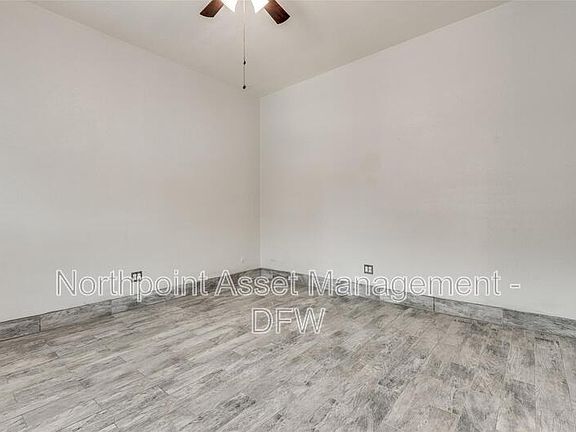 5th image of 6081 Milton St APT 242