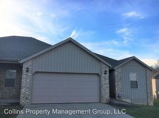 1931 S Bryson Cir, Springfield, MO 65807