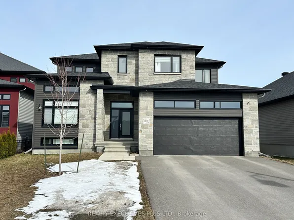 1082 Docteur Corbeil Blvd, Clarence Rockland, ON K4K 0E9