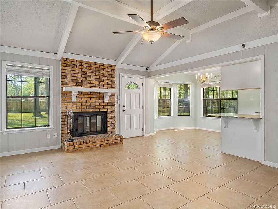 1st image of 3403 Woodvine Cir