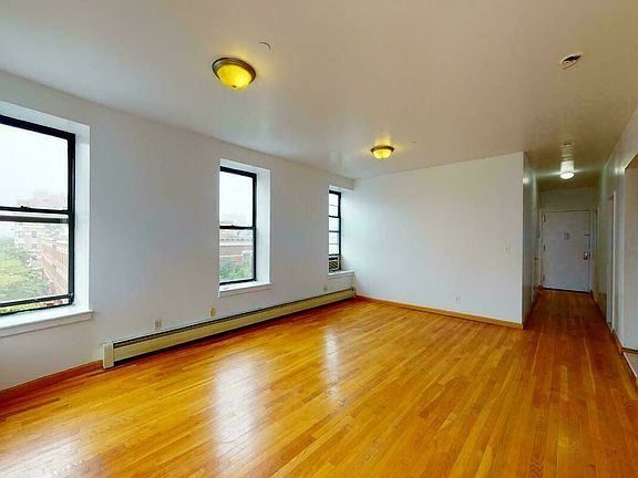 3rd image of 1814 Madison Ave #4B