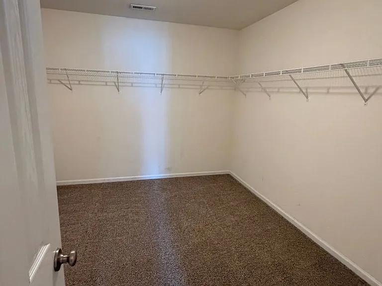 10211 Turkey Point Dr — Photo 7