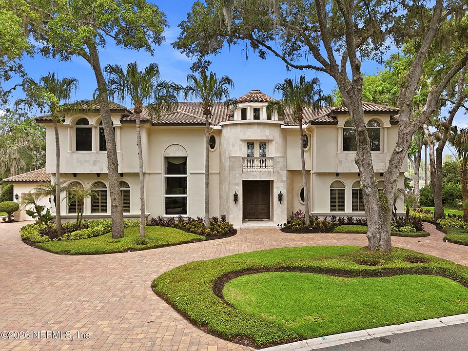 1st image of 117 BRISTOL Place