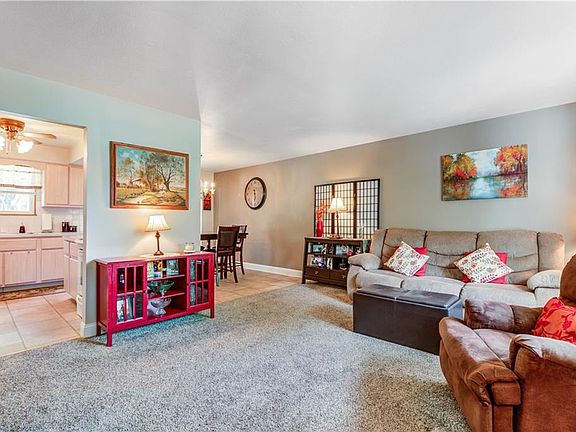 2nd image of 14021 Zaremba Dr