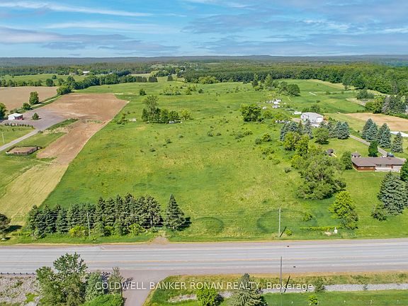 3rd image of 1420 County Road 50