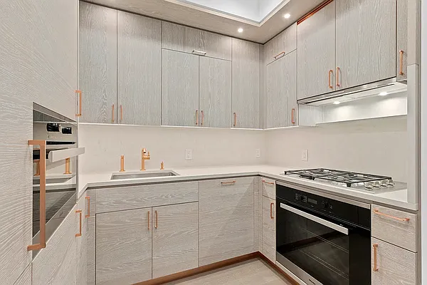 Rented by Buttermilk Brokerage LLC | media 20