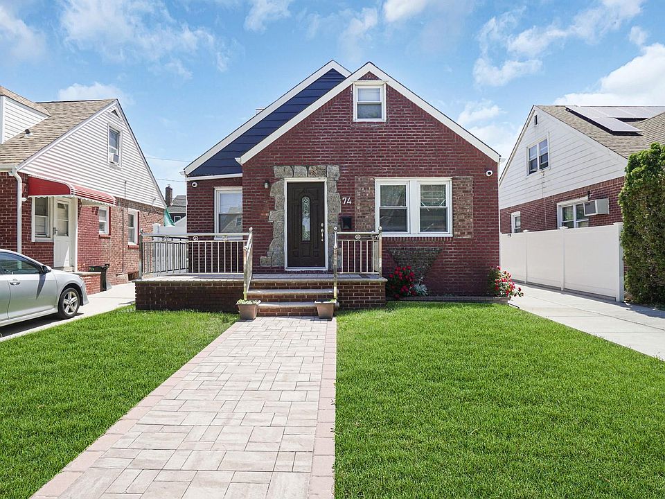 1st image of 74 Locustwood Boulevard