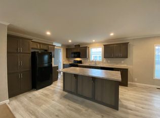 4138 Cherrybrook #66, Burton, MI 48519