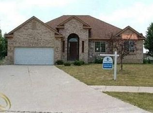 26435 Isleworth Pt #32, Southfield, MI
