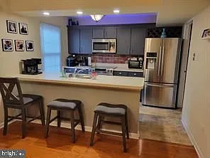 2 bed, 2.0 bath, 1214 sqft, $2,500 — Photo 4