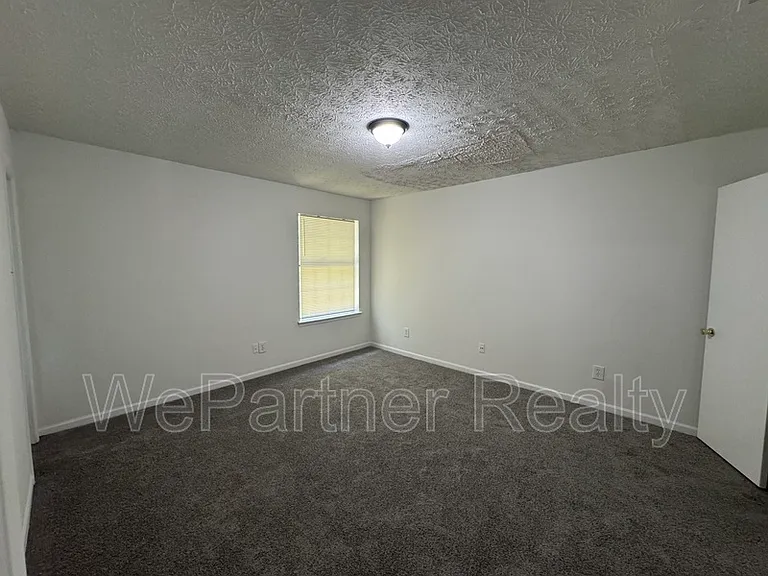 2509 Corner Stone Trl — Photo 11