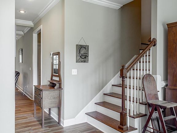 4th image of 298 Kailors Cove Cir