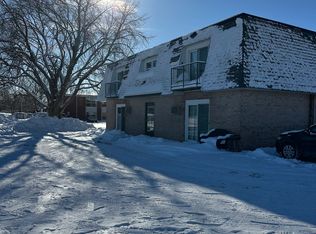 2703 Thomas Dr APT 13, Eau Claire, WI 54701