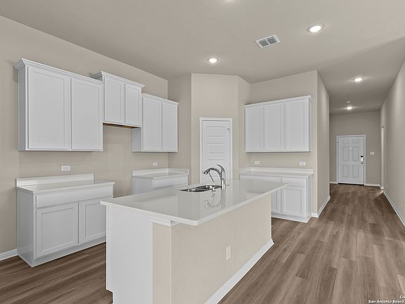 5th image of 8419 Hamrick Circle