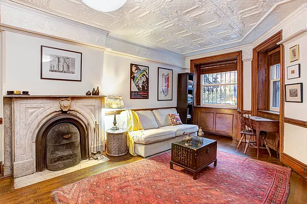 Rented by Engel and Völkers Brownstone Brooklyn | media 2