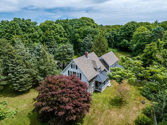 3rd image of 44 Brier Lane