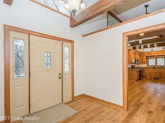 2nd image of 4221 NE Casebeer Dr