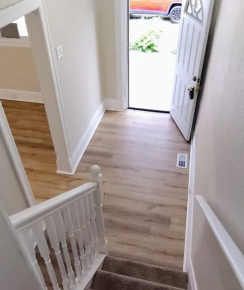 305 Moore Ave — Photo 18