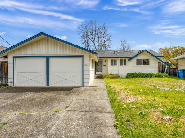 2242 Cheyenne Drive, Santa Rosa, CA 95405