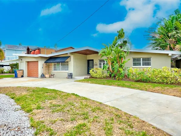 1109 Bay Pine Blvd, Indian Rocks Beach, FL 33785