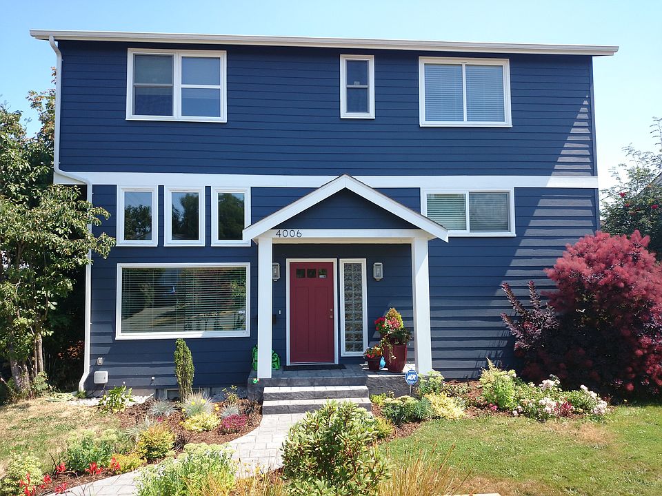 2nd image of 4006 52nd Ave SW