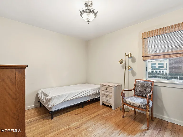 3 Cypress Ave — Photo 14