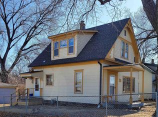 200 SW Macvicar Ave, Topeka, KS 66606