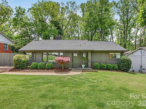 5th image of 1226 Mockingbird Ln