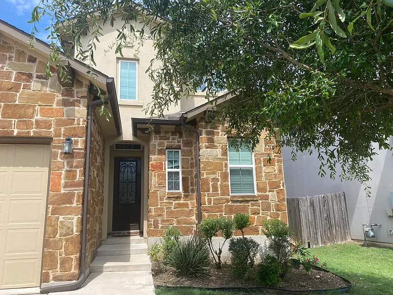 12508 Ondara Dr — Photo 2