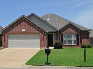 18713 E 49th Pl, Tulsa, OK 74134