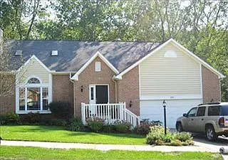 140 Foliage Ln photo 1