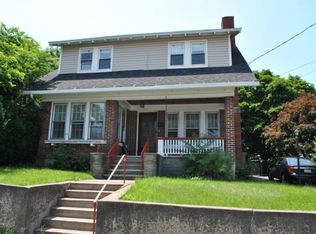 2006 Electric St, Dunmore, PA 18512