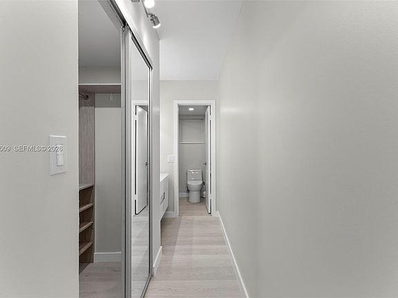 4th image of 400 N Surf Rd APT 903