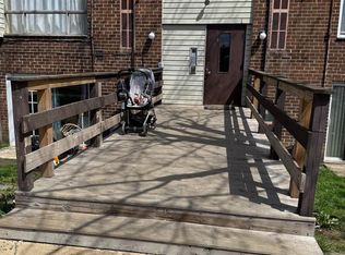 2201 Strahle St APT C302, Philadelphia, PA 19152