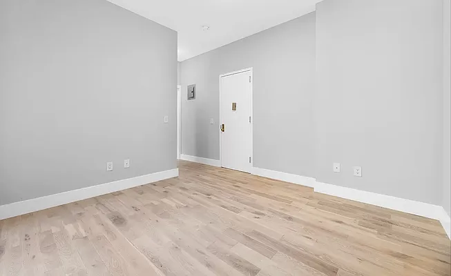 Rented by REAL New York | media 20