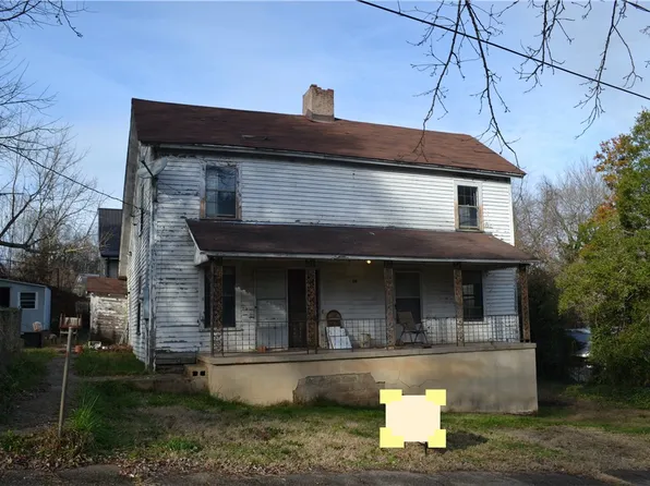 362 South Ave, Newry, SC 29672