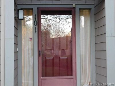 101 Timberwood Rd, West Hartford, CT, 06117