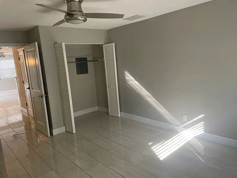 935 N Peninsula Dr #2 — Photo 9