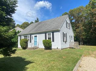 89 Shorewood Dr, Mashpee, MA 02649