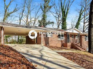 2587 Woodhill Ln, Atlanta, GA 30344