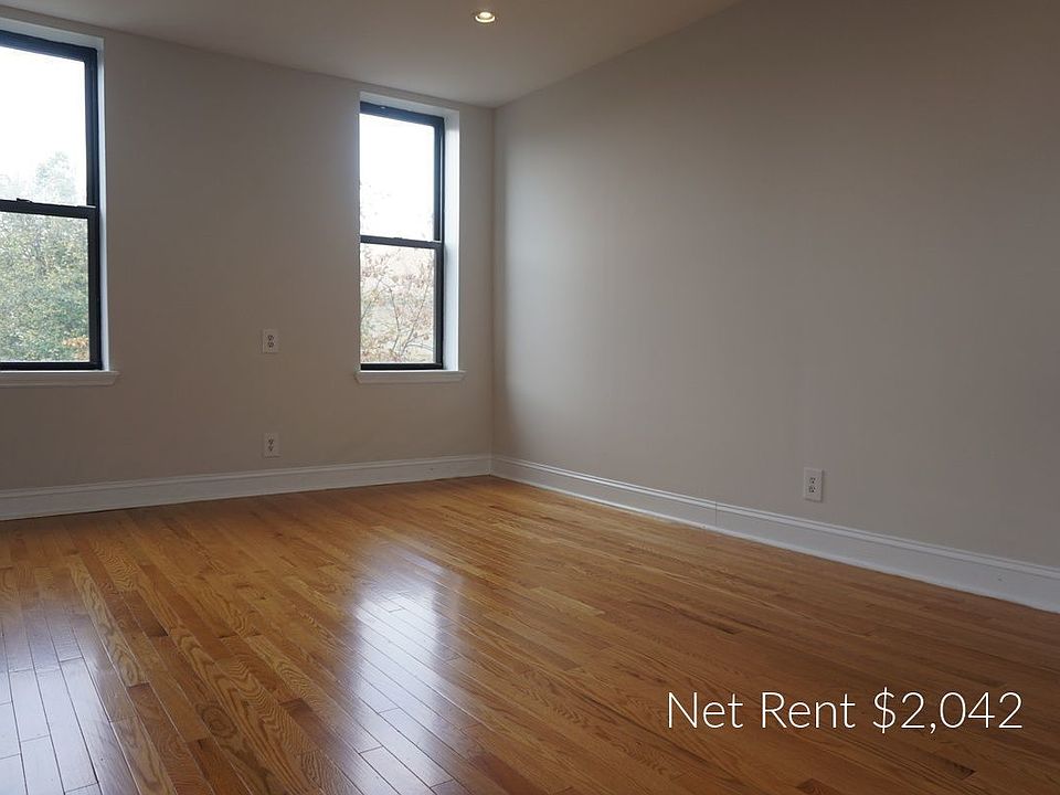1st image of 711 Ocean Ave #E2