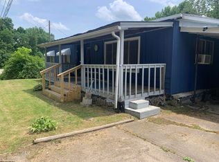 7238 S Calhoun Hwy, Mount Zion, WV 26151
